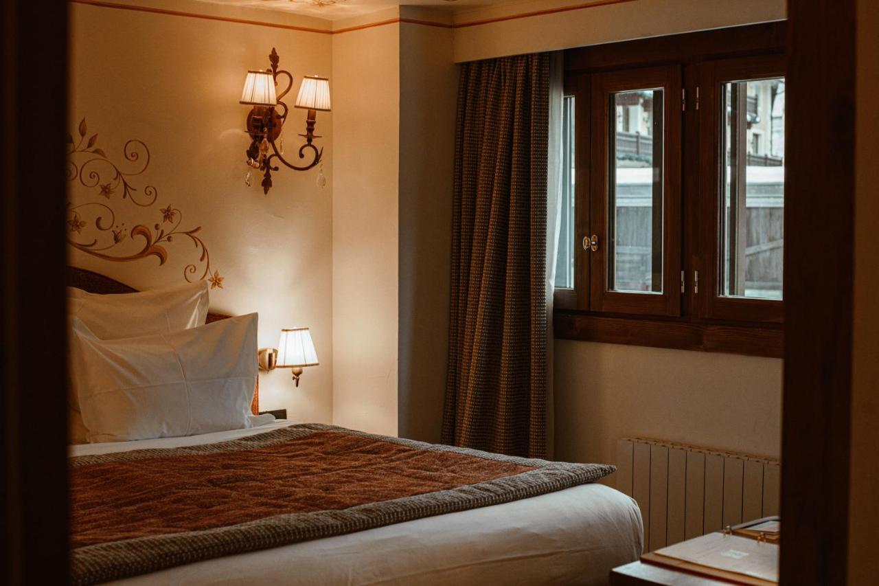 Hotel De La Loze 4*